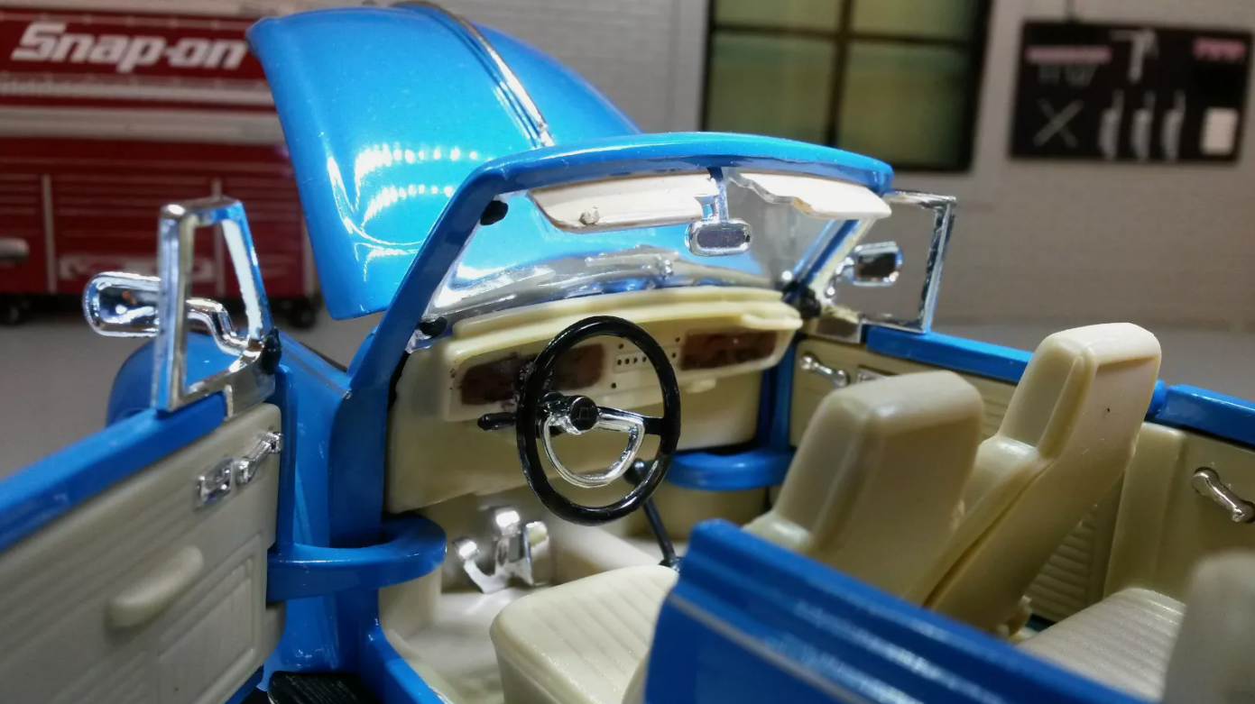 Volkswagen Beetle Convertible Cabriolet 22091 Welly 1:24