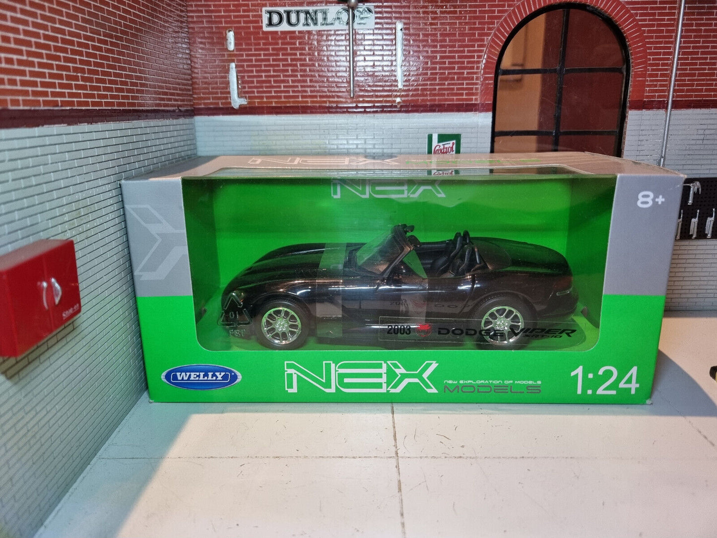 Dodge Viper 2003 SRT-10 22445 Welly 1:24
