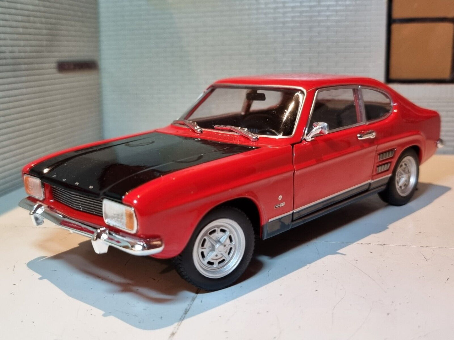 Ford 1969 Capri Mk1 24069 Welly 1:24