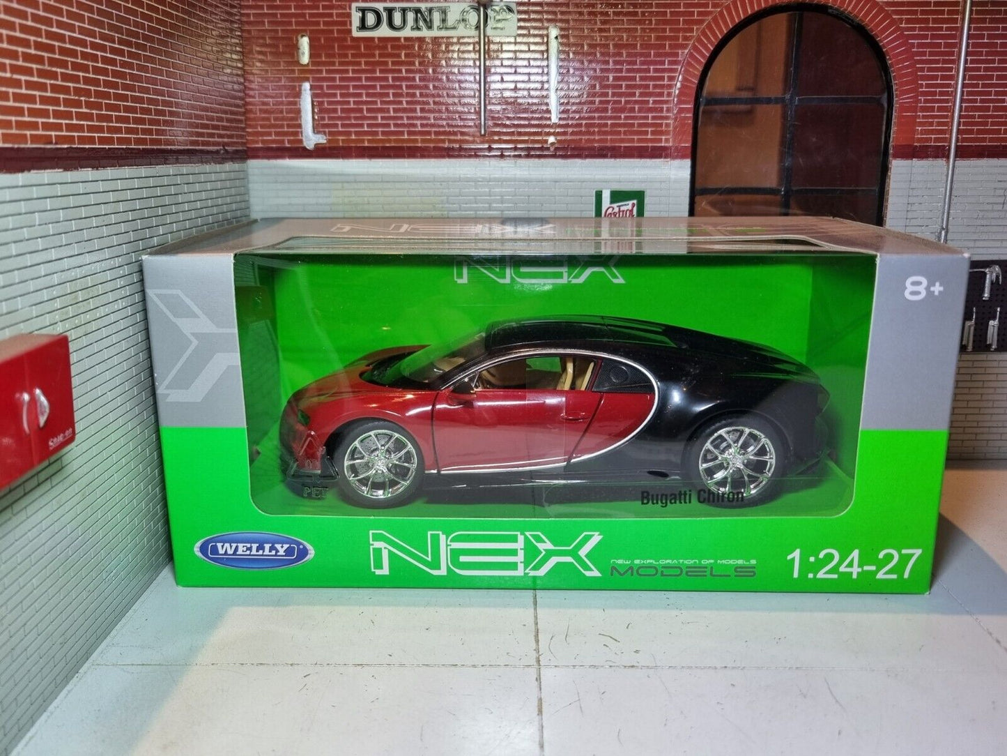 Bugatti Chiron W16 24077 Welly 1:24