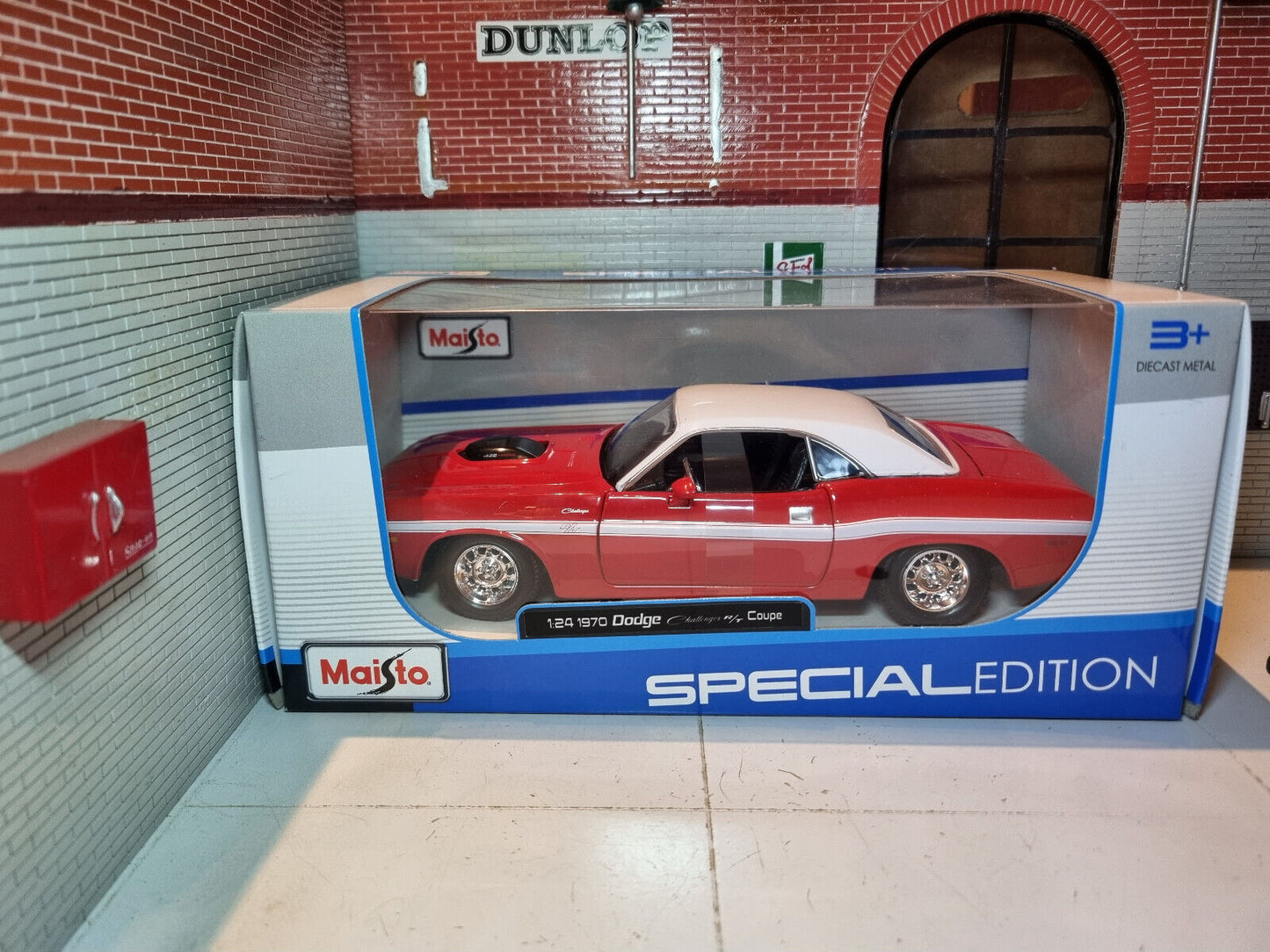 Dodge 1970 Challenger RT Coupé 31263 Maisto 1:24