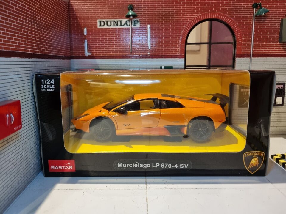 Lamborghini 2009 Murcielago LP 670-4 SV 39300 Rastar 1:24