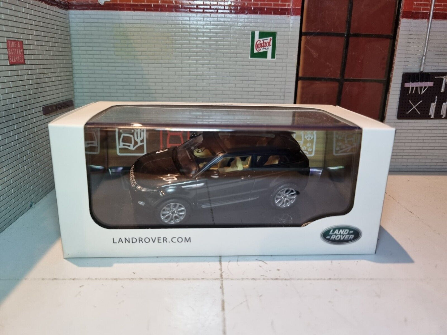 Range Rover Evoque IXO 1:43