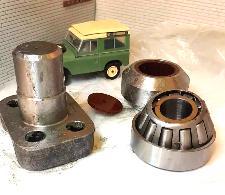 Land Rover Series 2, 2a & 3 Swivel Top pin, bush & bottom bearing