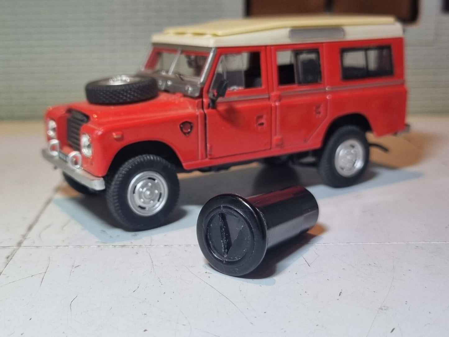 Land Rover Series 3 Green Indicator Dash Warning Light 579023 STC661