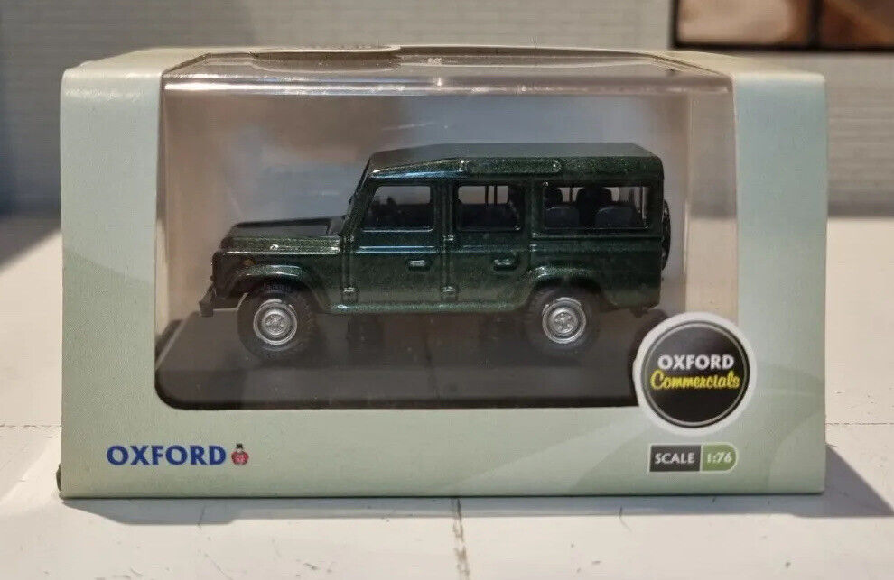 Land Rover Defender LWB 76DEF001 Oxford moulé sous pression 1:76