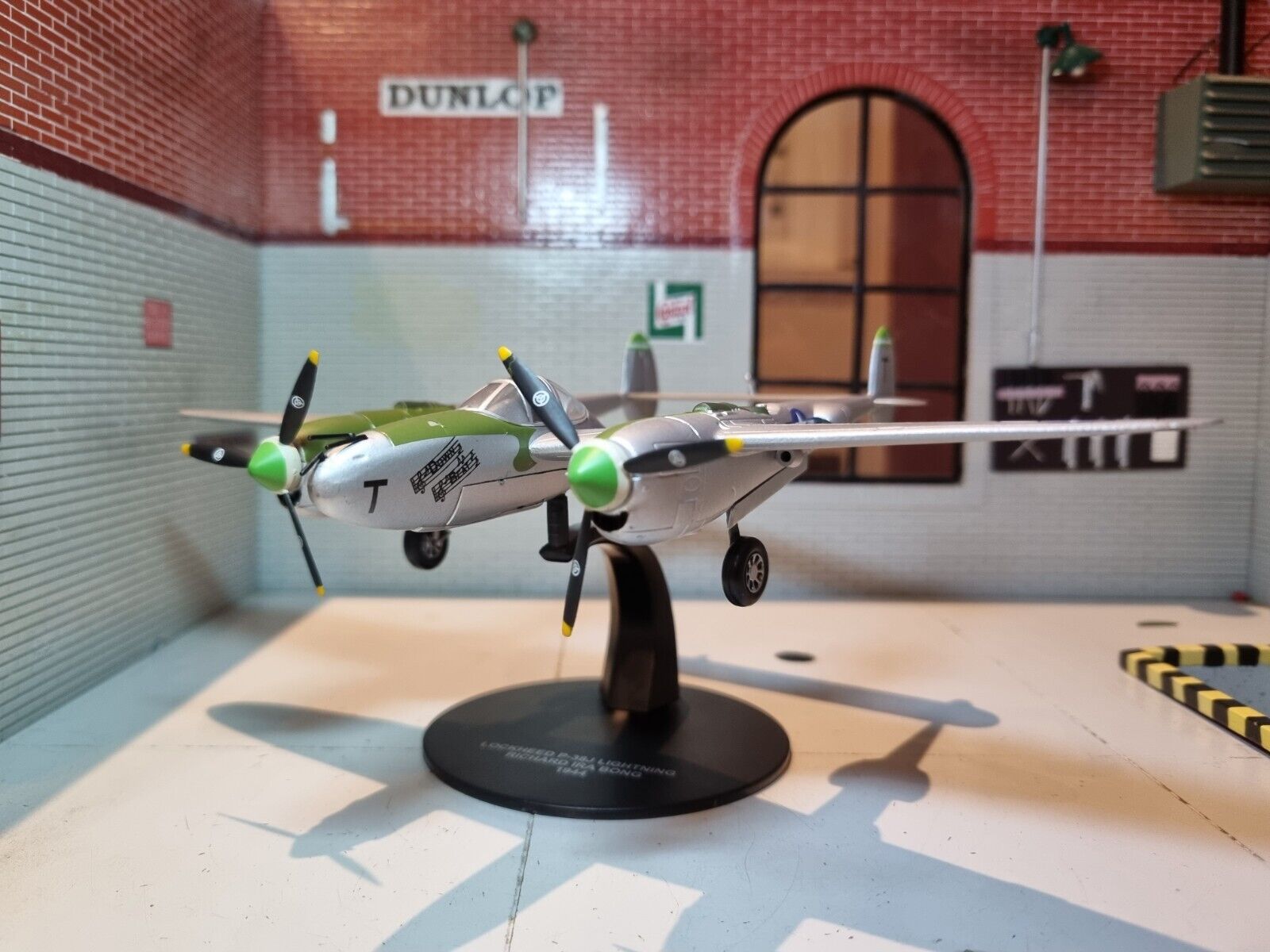 Modèle Réduit Atlas Editions P-38J Lightning 1/72 - Down Beat USAAF 8th FG - Boîte Non Ouverte