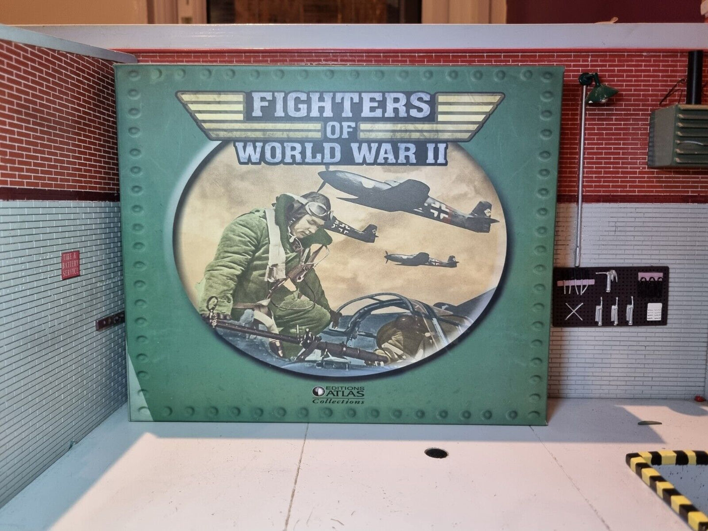 Lockheed P-38J Lightning USAF 1944 7 896 003 Atlas 1:72