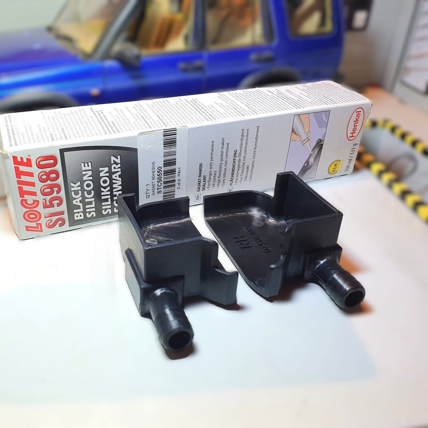 Land Rover Sunroof Drain Plastics Discovery 1 & 2 Repair Replacement Pair RH & LH