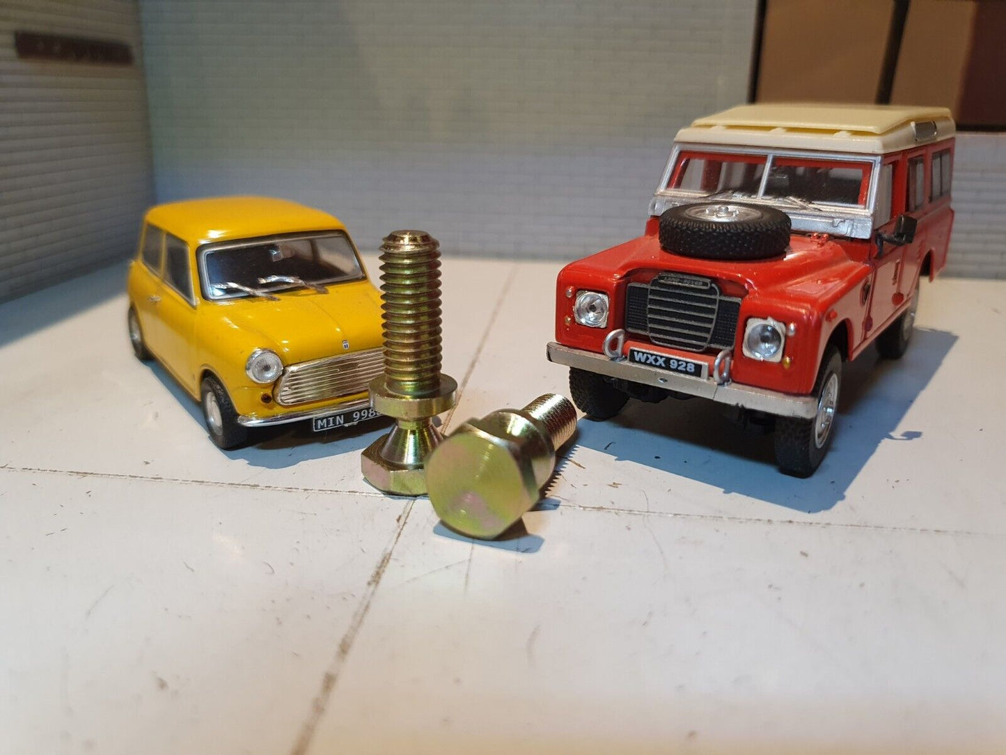 Dash Ignition Column Lock Shear Bolts QRH100030 51K4001L x2