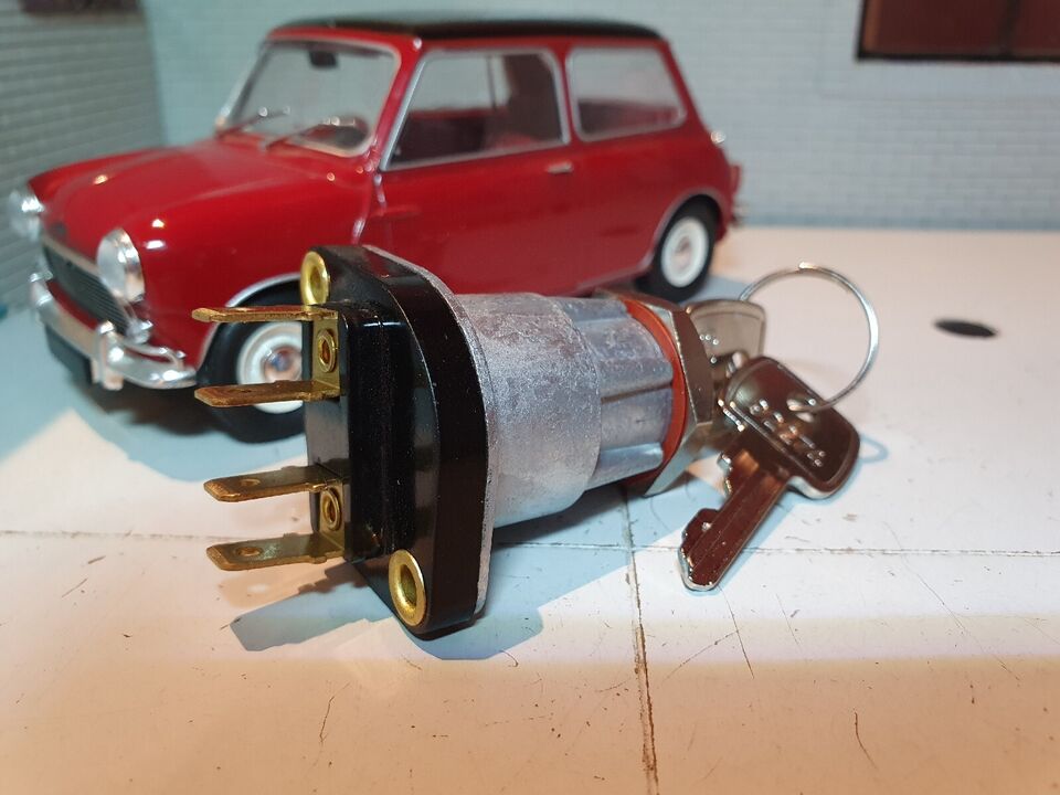 Lucas Type S45 Ignition Switch & Keys