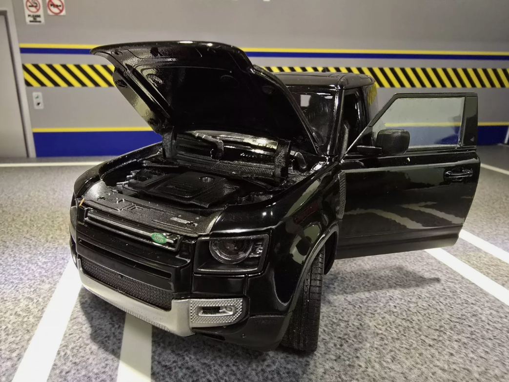 Land Rover 2020 Defender D200 SD4 90 24110 Welly 1:26