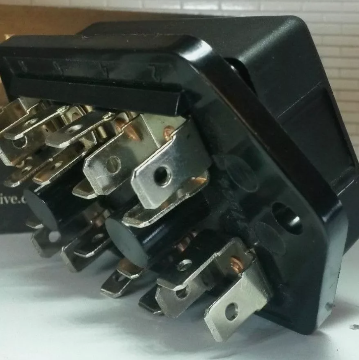 Original OEM Lucas Sicherungskasten, Abdeckung und 10 Sicherungen David Brown Case IH K950625 95062523