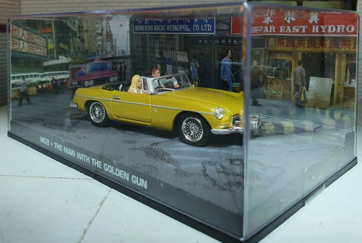 MGB Convertible Car MG Harvest Gold Yellow 1:43
