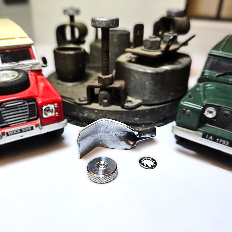Land Rover Series 2a & 3 Fuel Gauge 3 in 1 Short Dash Clamp