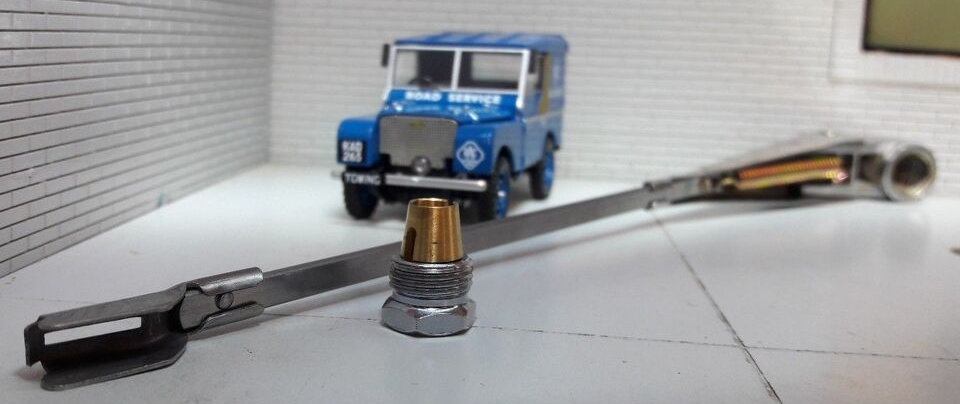 Land Rover Series 1 Stainless Wiper Arm & Blade Set - Eye Peg Fitting