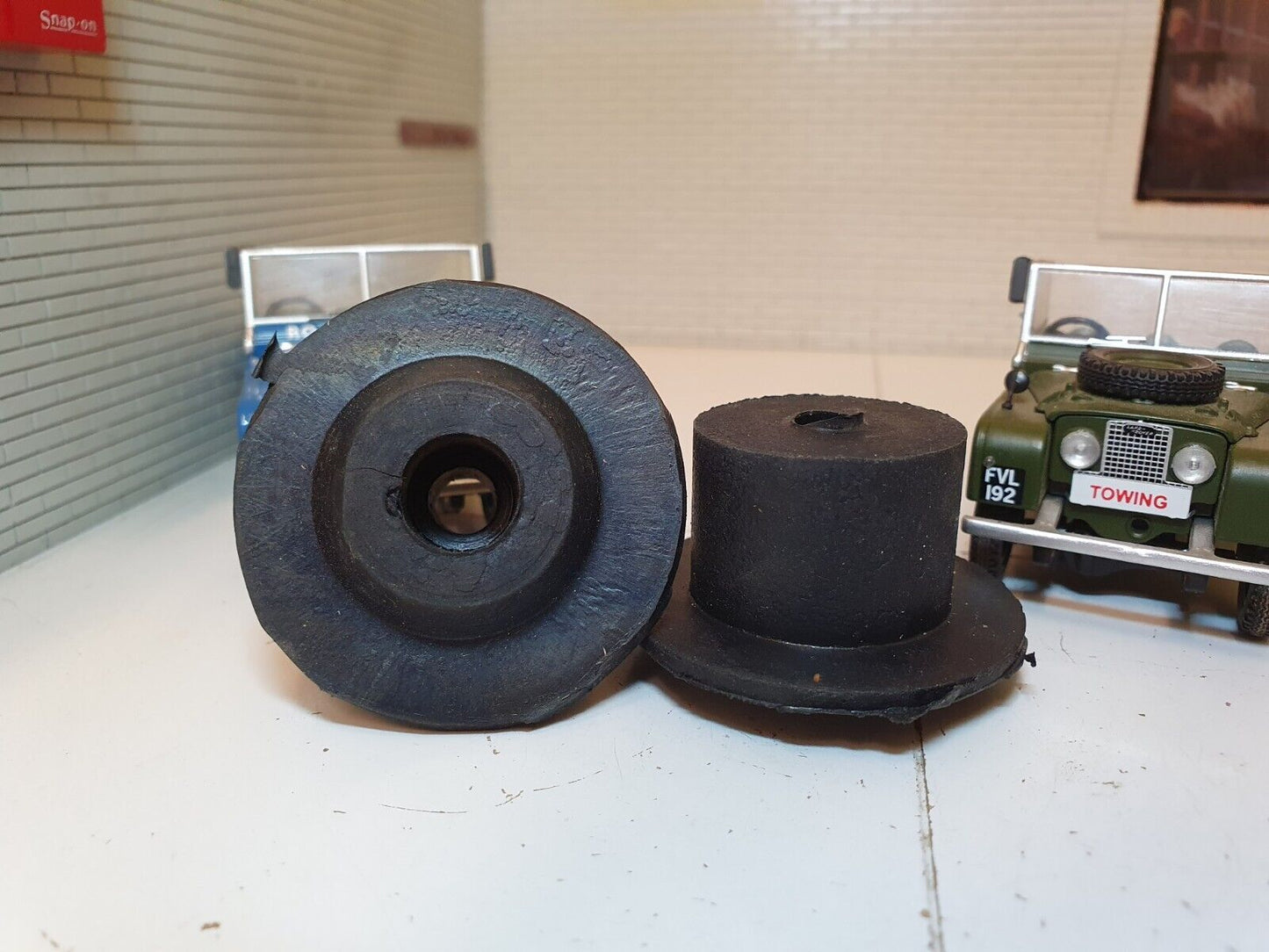 Land Rover Series 1 80" 1948-53 Seat Base Rubber Buffers 302363