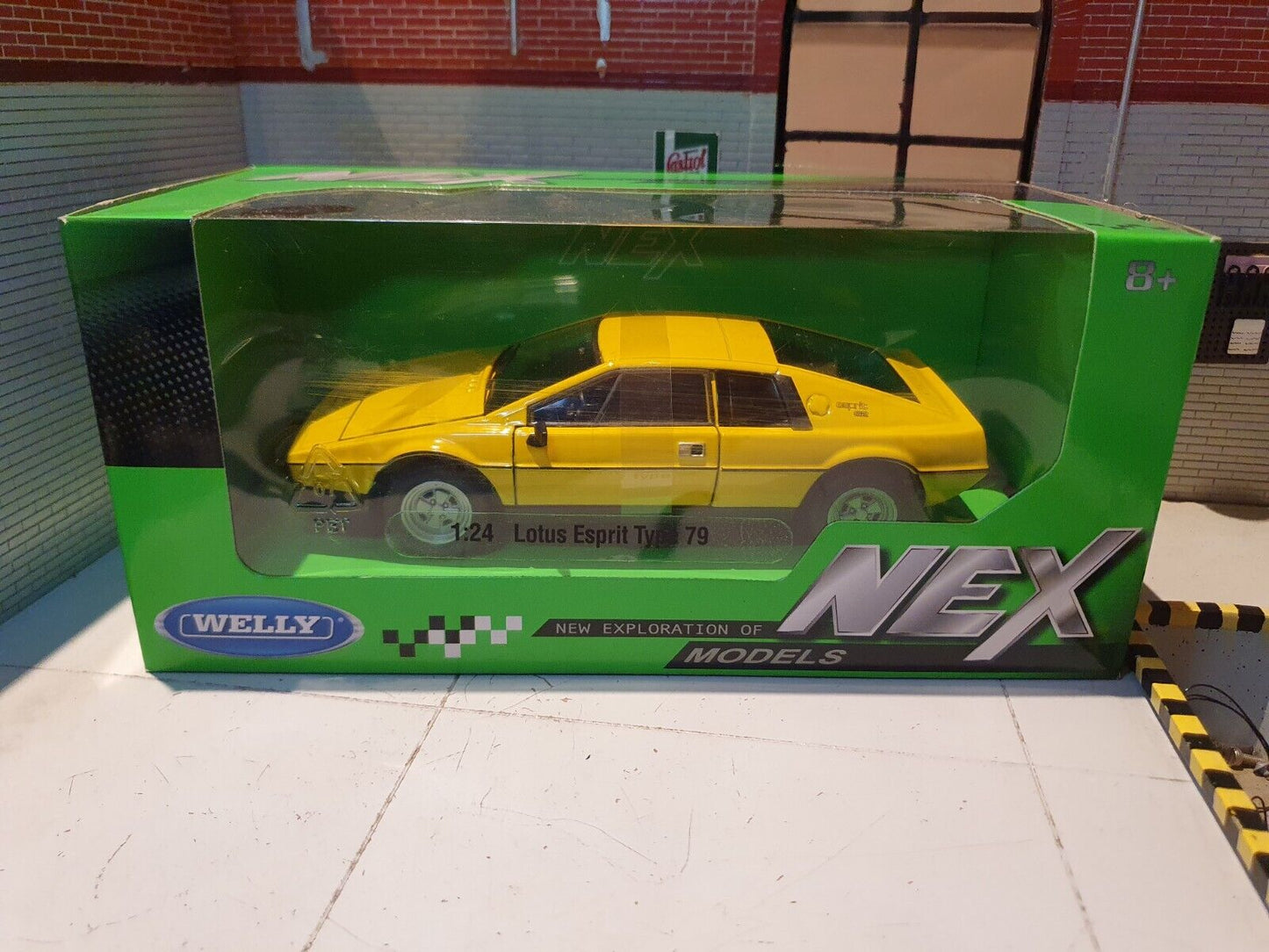 Lotus 1979 Esprit S2 24034 Welly 1:24