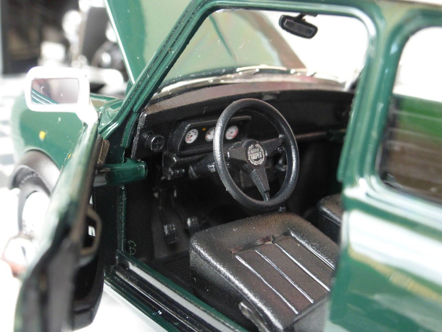 Mini Cooper Austin / Rover 22011G Bburago 1:24