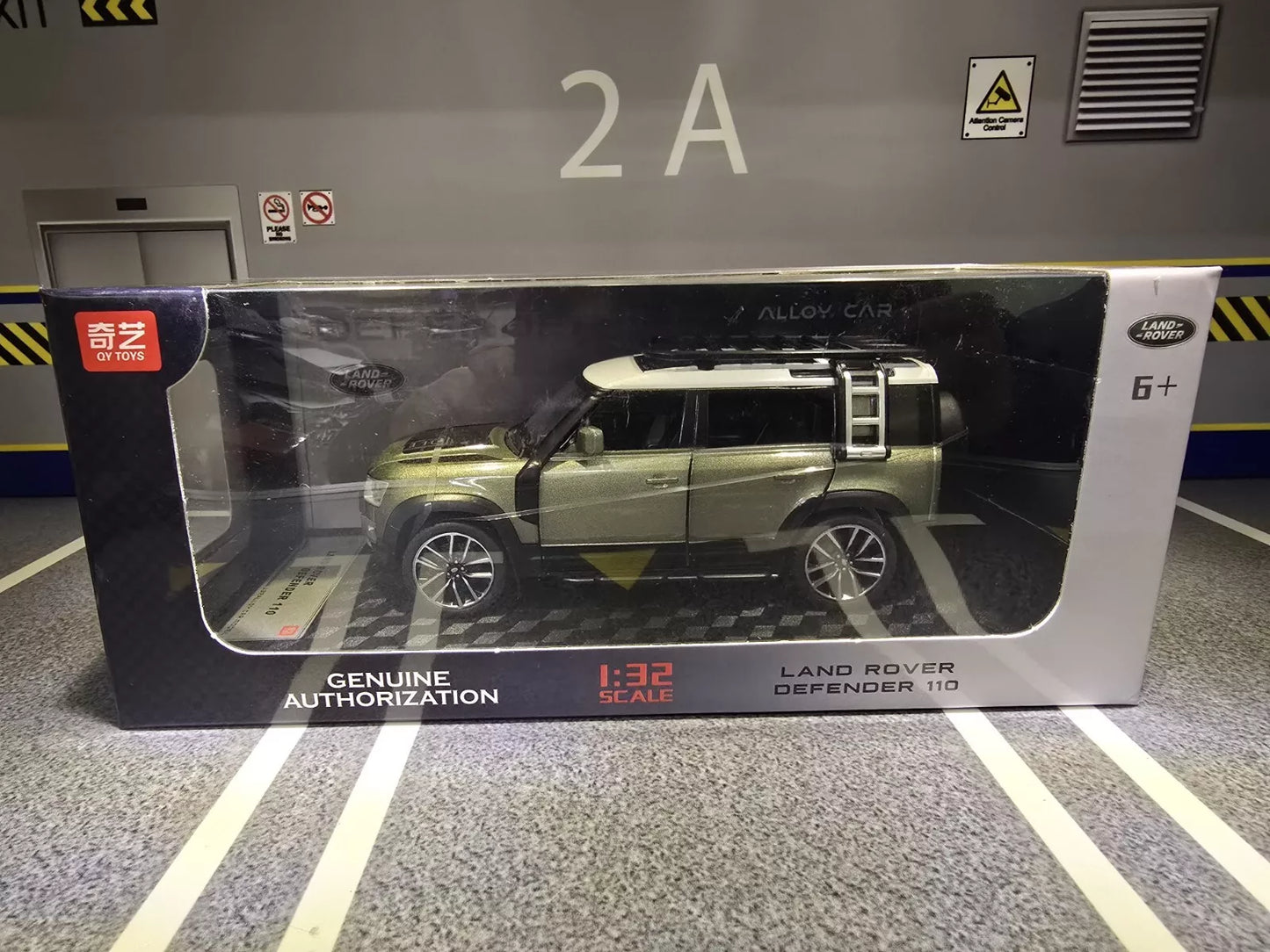 Land Rover 2020 Defender 110 QY TOYS Q3002A 1:32 (Colour Options Available)