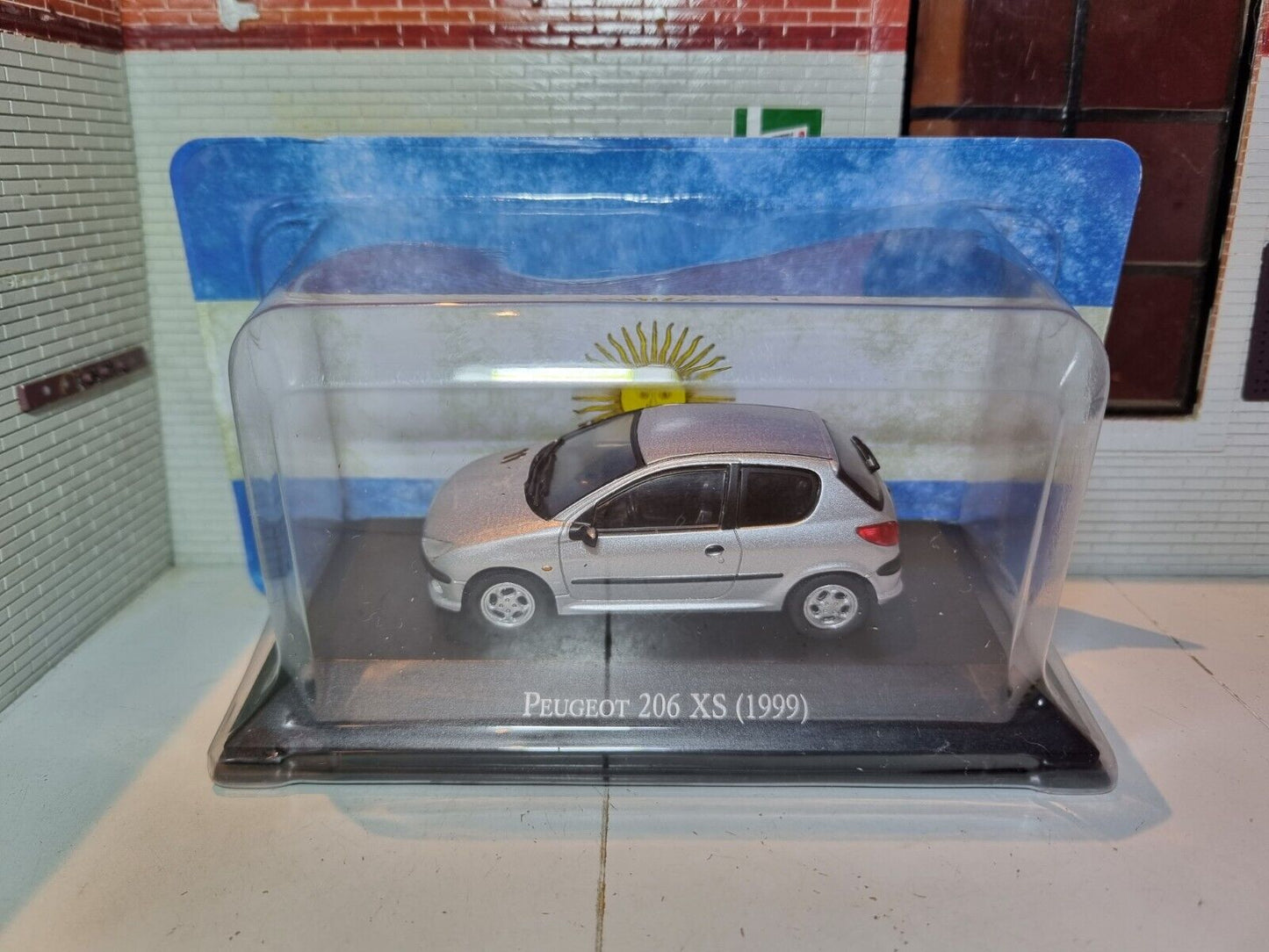 Peugeot 1999 206 XS Ex Magazine 1:43