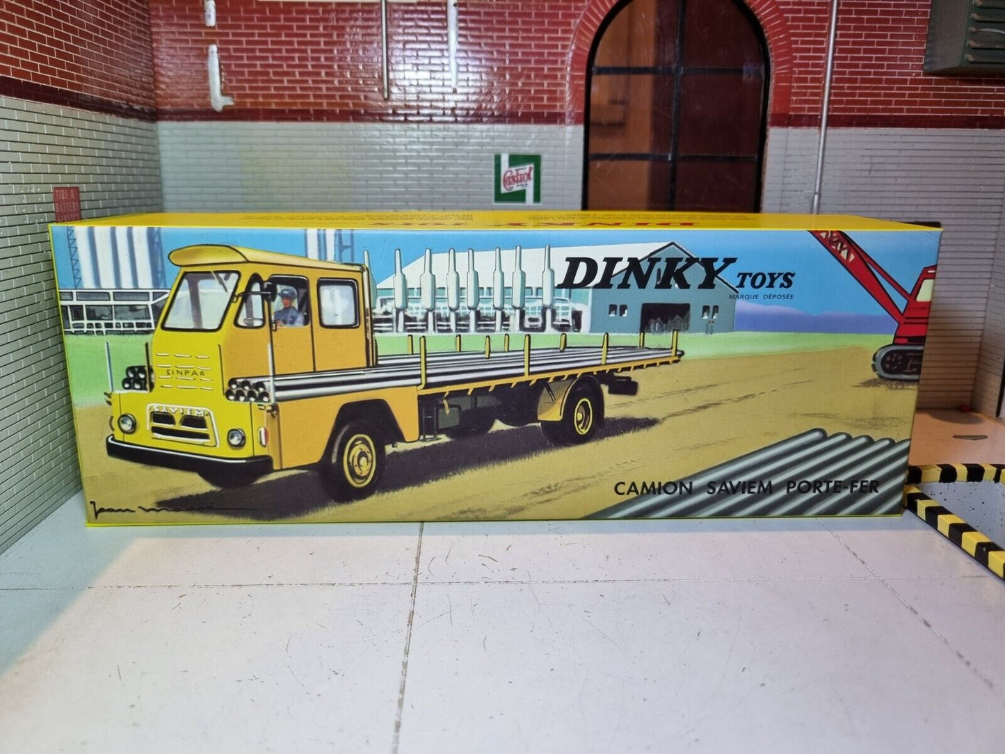 Saviem Sinpar Camion S7 Porte-fer Ringeisen Französischer Stahlrohr-LKW Nr. 885 Dinky