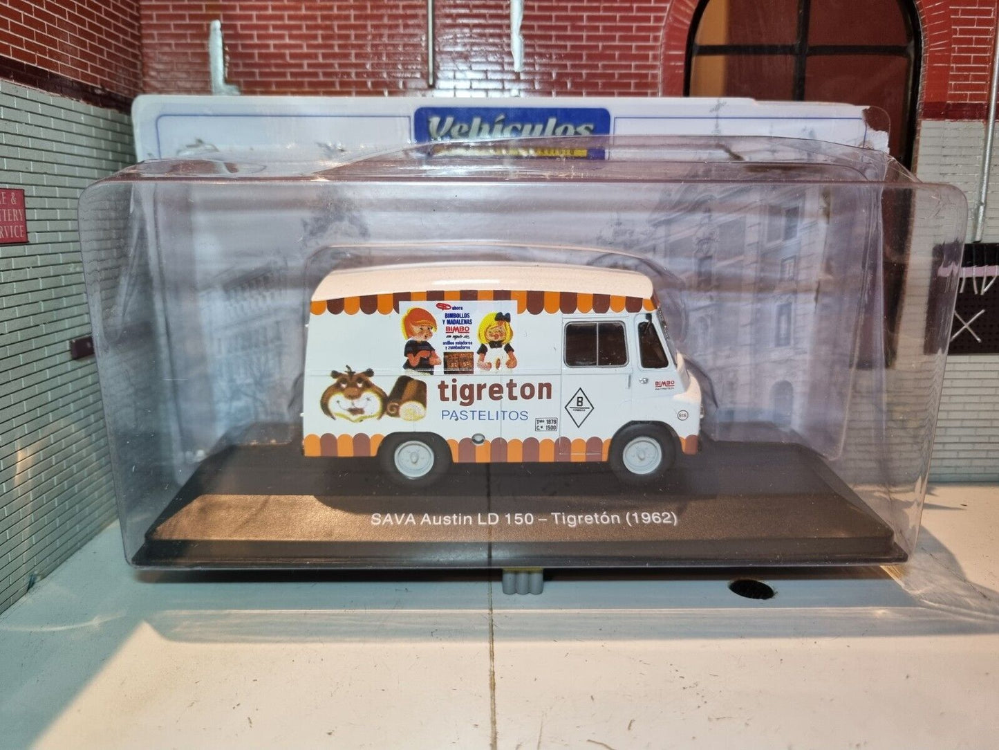 SAVA 1962 Austin LD 150 Tigreton Ex Magazine 1:43