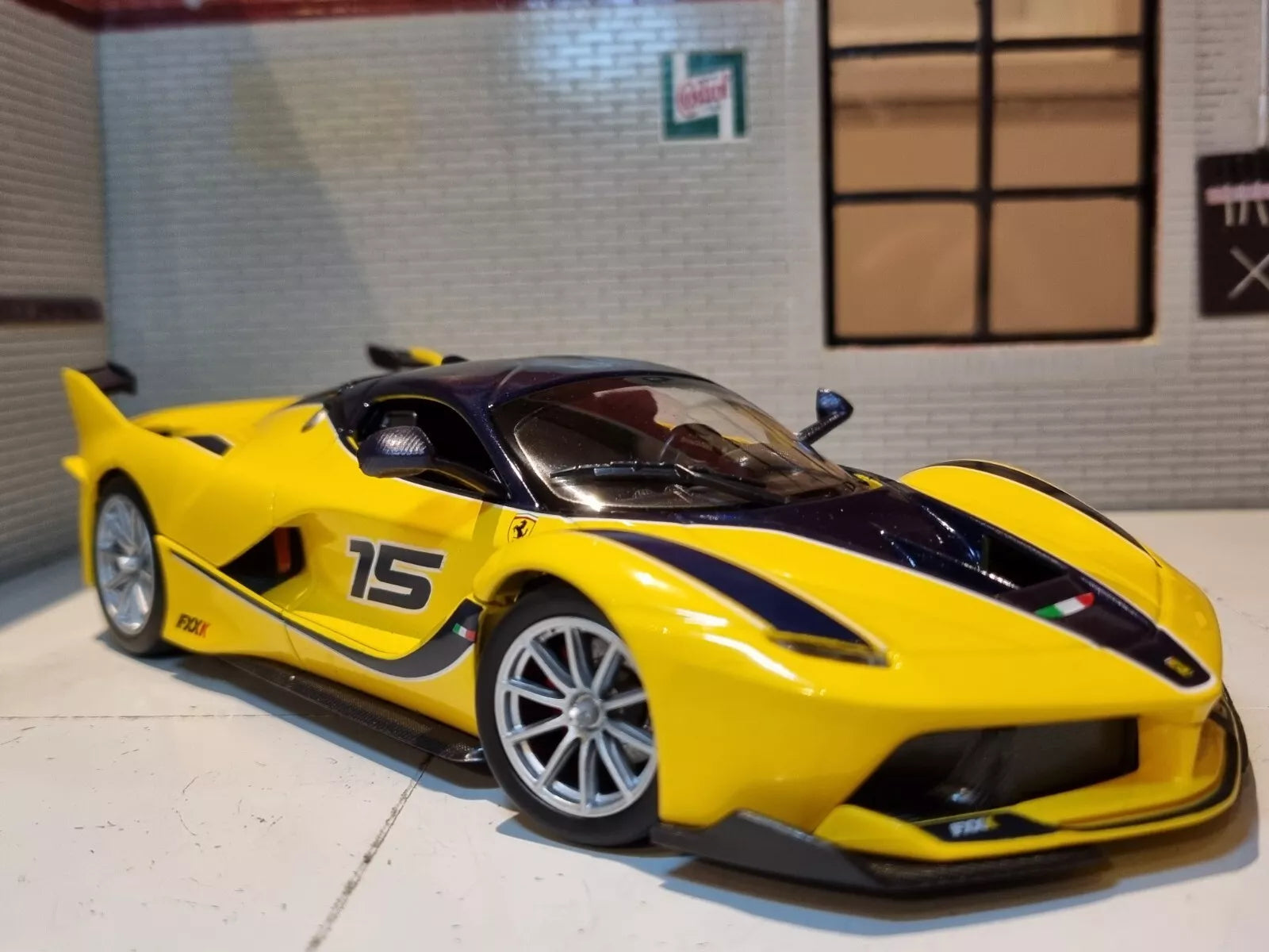Ferrari LaFerrari FXX K Bburago 1 24