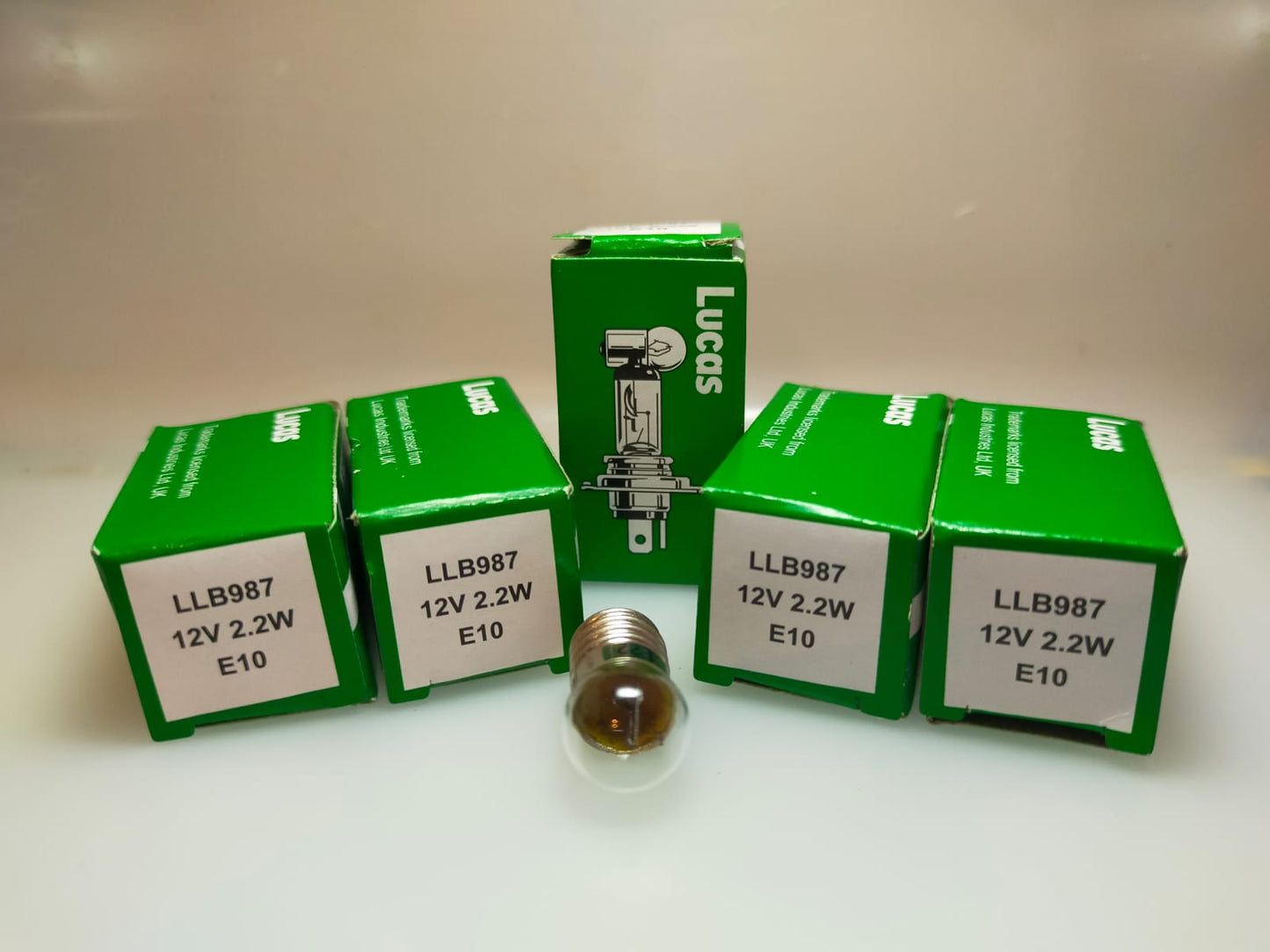 E10 Screw Fit LED / Filament Bulbs