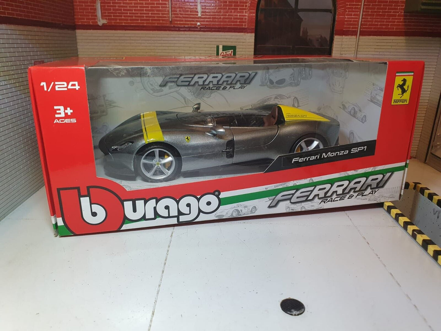 Ferrari Monza SP1 Bburago 26027 1:24