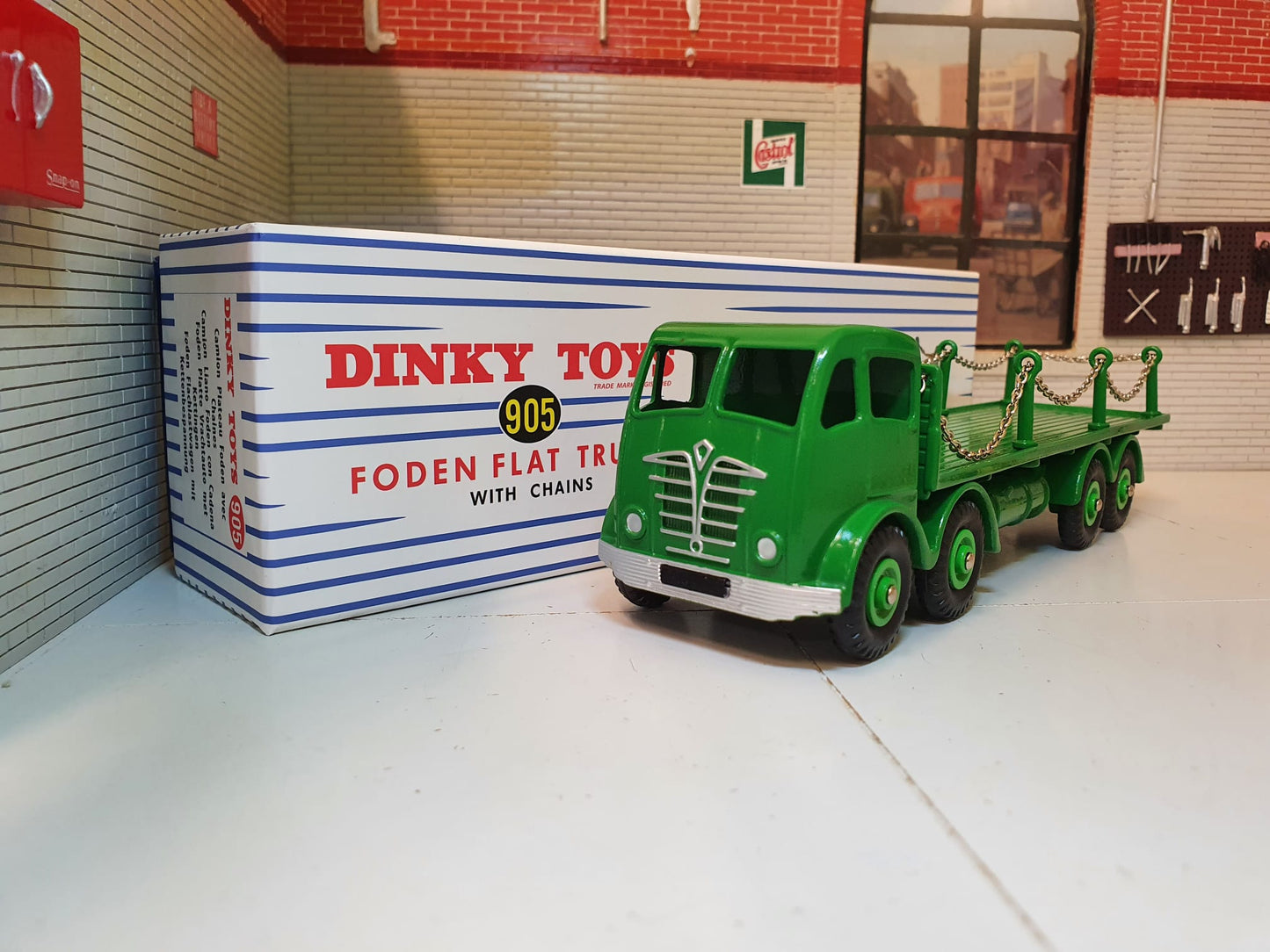 Foden Flat Truck #905 Dinky