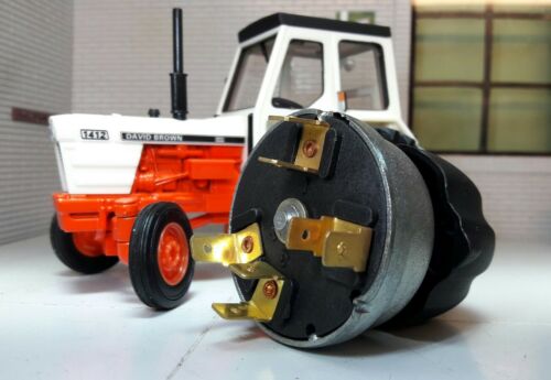 Lucas Repro MF 35 135 DB Étui Nuffield Leyland pour interrupteur de phare de tracteur