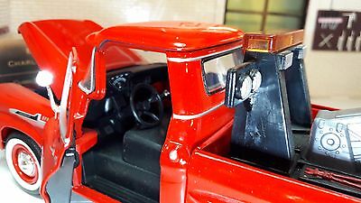 Chevrolet Apache 1958 Fleetside 79311 Motormax 1:24