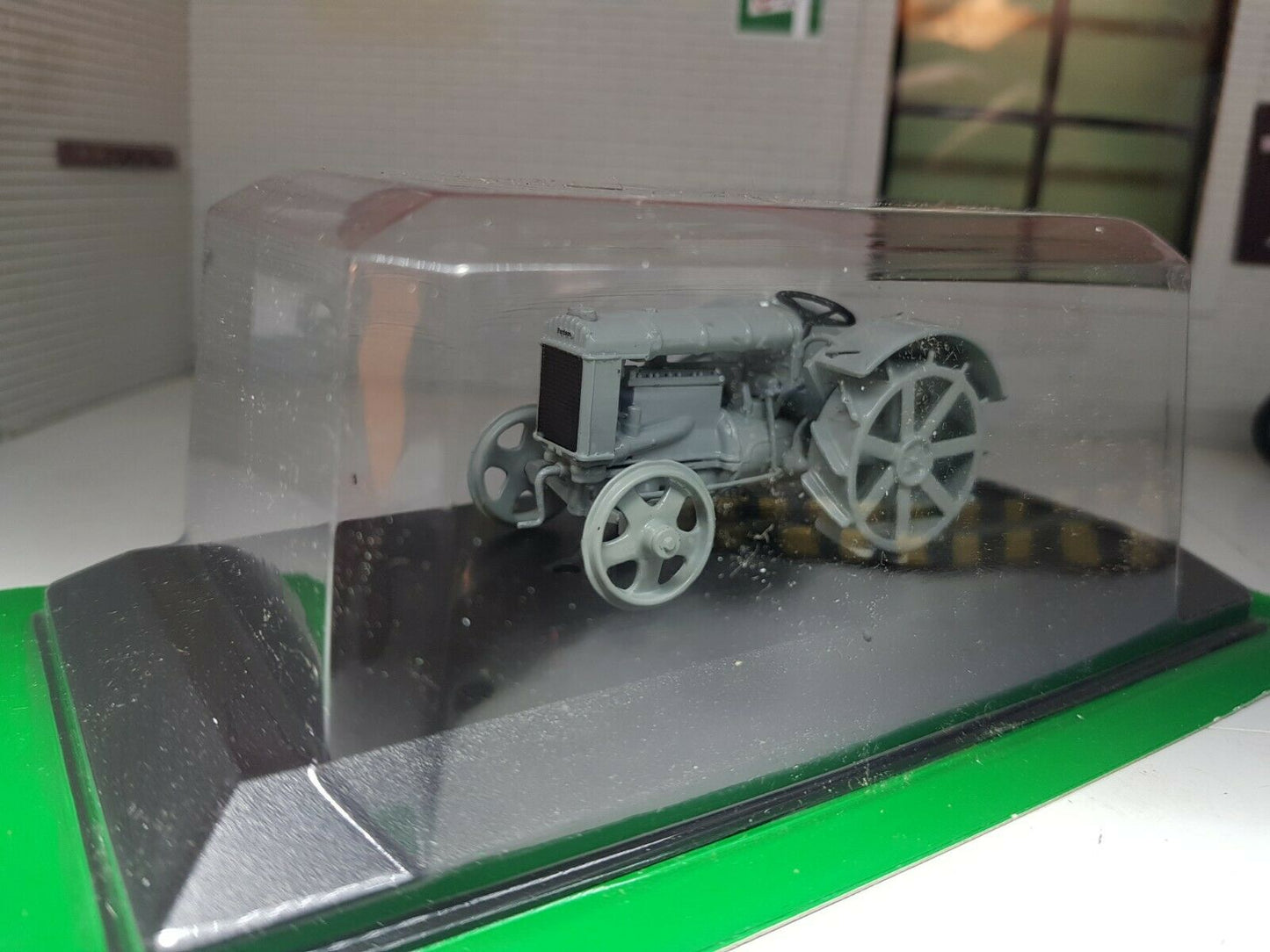 1922 Fordson Model F N Classic Tractor Universal Hobbies Hachette 1:43