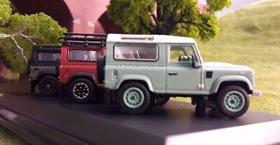 Land Rover Defender TDCi 90 Adventure Autobiography x3 Gift Set Oxford 1:76
