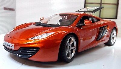 Miniature McLaren MP4-12C 1/24 BURAGO