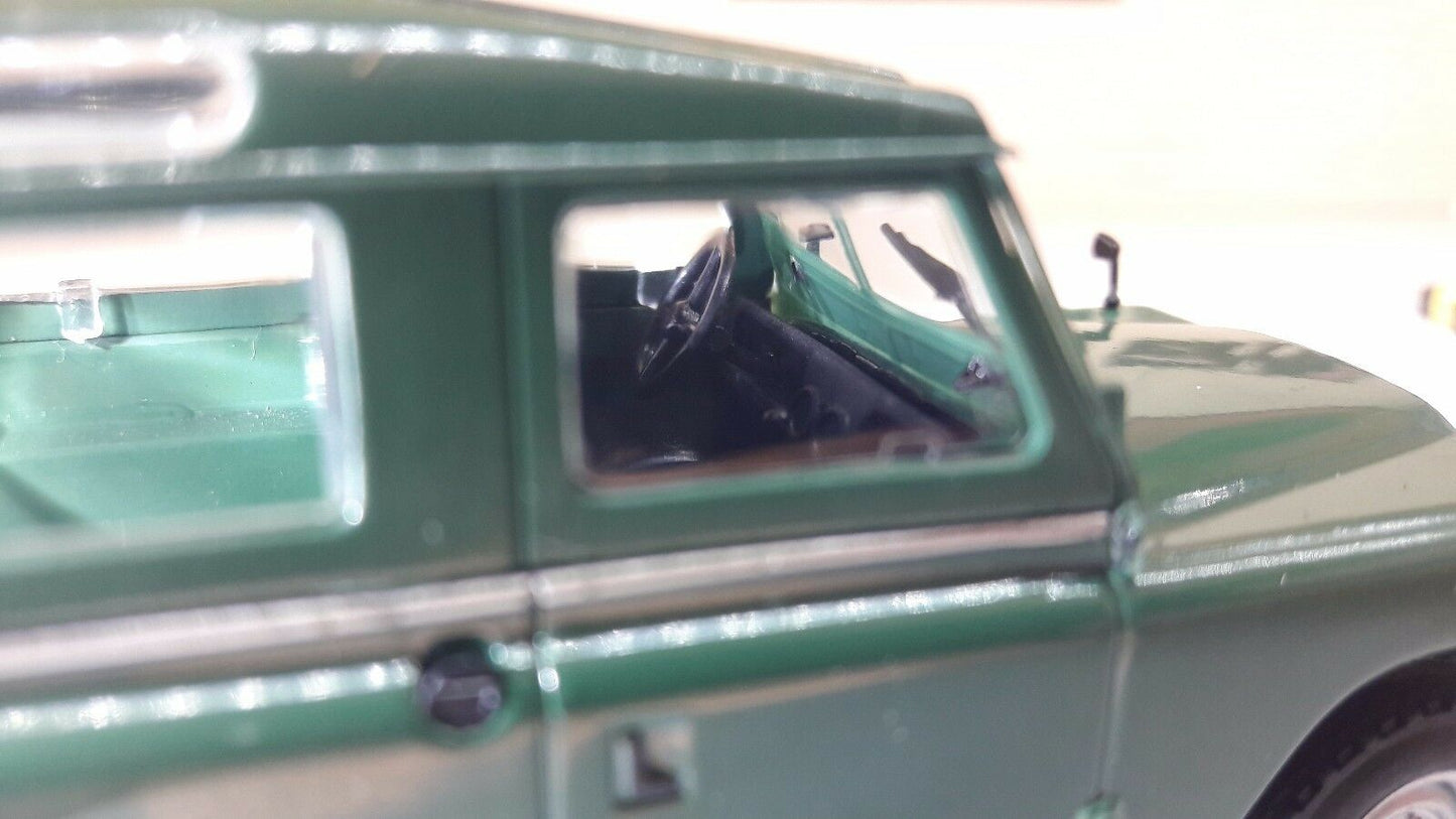 Land Rover Series 2 2a 88 SWB Green Station Wagon Atlas 1:43