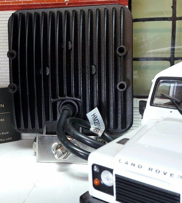 Land Rover Defender Durite LED 12 V 24 V Lampe de travail Série 3 90 110 Lampe de travail