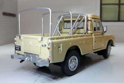Land Rover Series 2a 3 109 LWB Utility Pickup Cararama 1:43