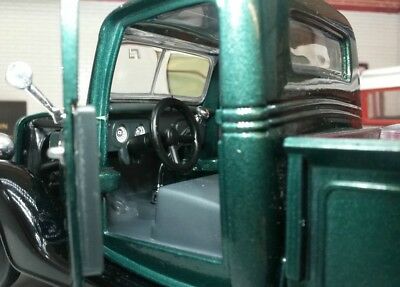 Ford 1937 Pickup Truck 73233 Motormax 1:24