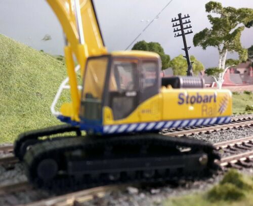 Komatsu Stobart PC340 Tracked Excavator Digger 76KOM002 Oxford Diecast 1:76