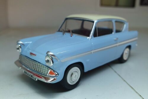 Harry Potter 1959 Ford Anglia avec Figurine d'Harry Potter 1/24 Hollywood Rides Harry Potter 1959 Ford Anglia avec Figurine d'Harry Potter 1/24 Hollywood Rides