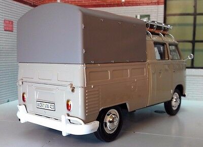 Volkswagen VW 1962 T1 écran partagé double cabine Doka 79553 Motormax 1:24