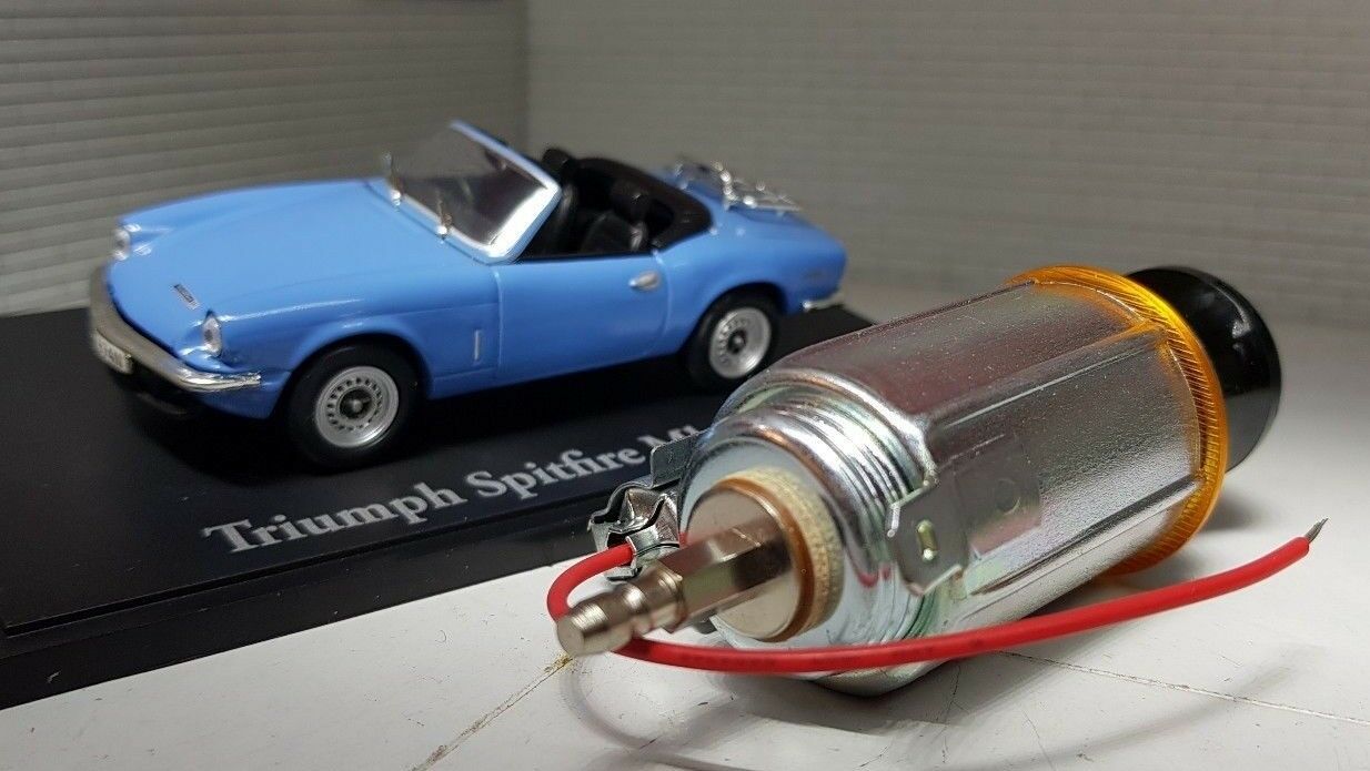 Land Rover Range Classic Triumph MG Dash AHH7010 Cigarette Lighter Power Outlet