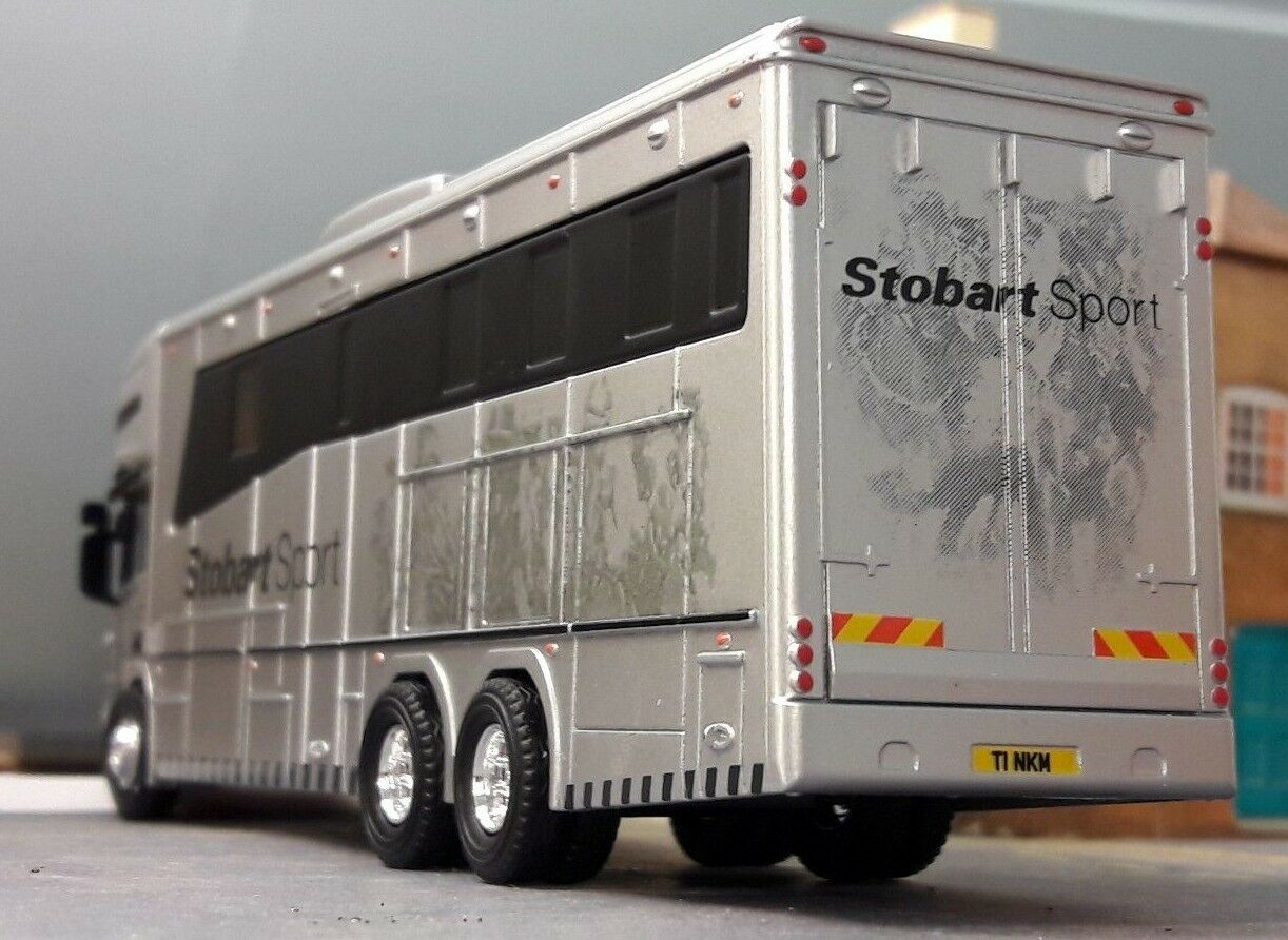 Eddie Stobart Scania Horsebox Highline P380 Oakley Race Polo Horse 1:76