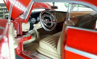 Chrysler 1955 C300 Hemi V8 73302 Motormax 1:24