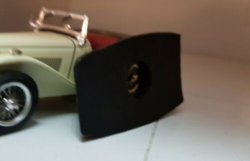 Austin A35 Morgan Lucas 516 L516 Sidelamp Sidelight Rubber Mount 573618