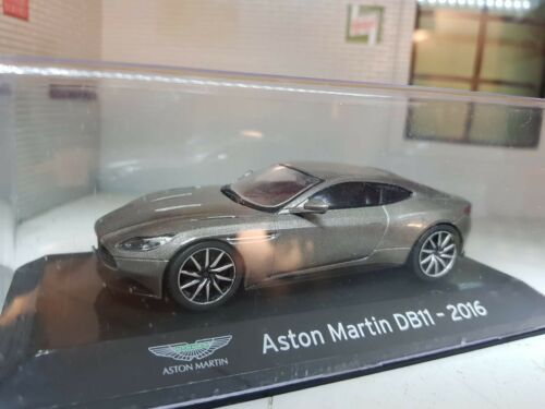 1:43 Aston Martin DB11 2016 Argent Salvat Altaya 1:43