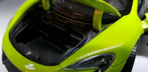 McLaren 675LT 24089 Welly 1:24