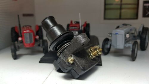 Massey Ferguson MF 20D 135 175 185 Lucas 554762 Type Tractor Plough Light Switch